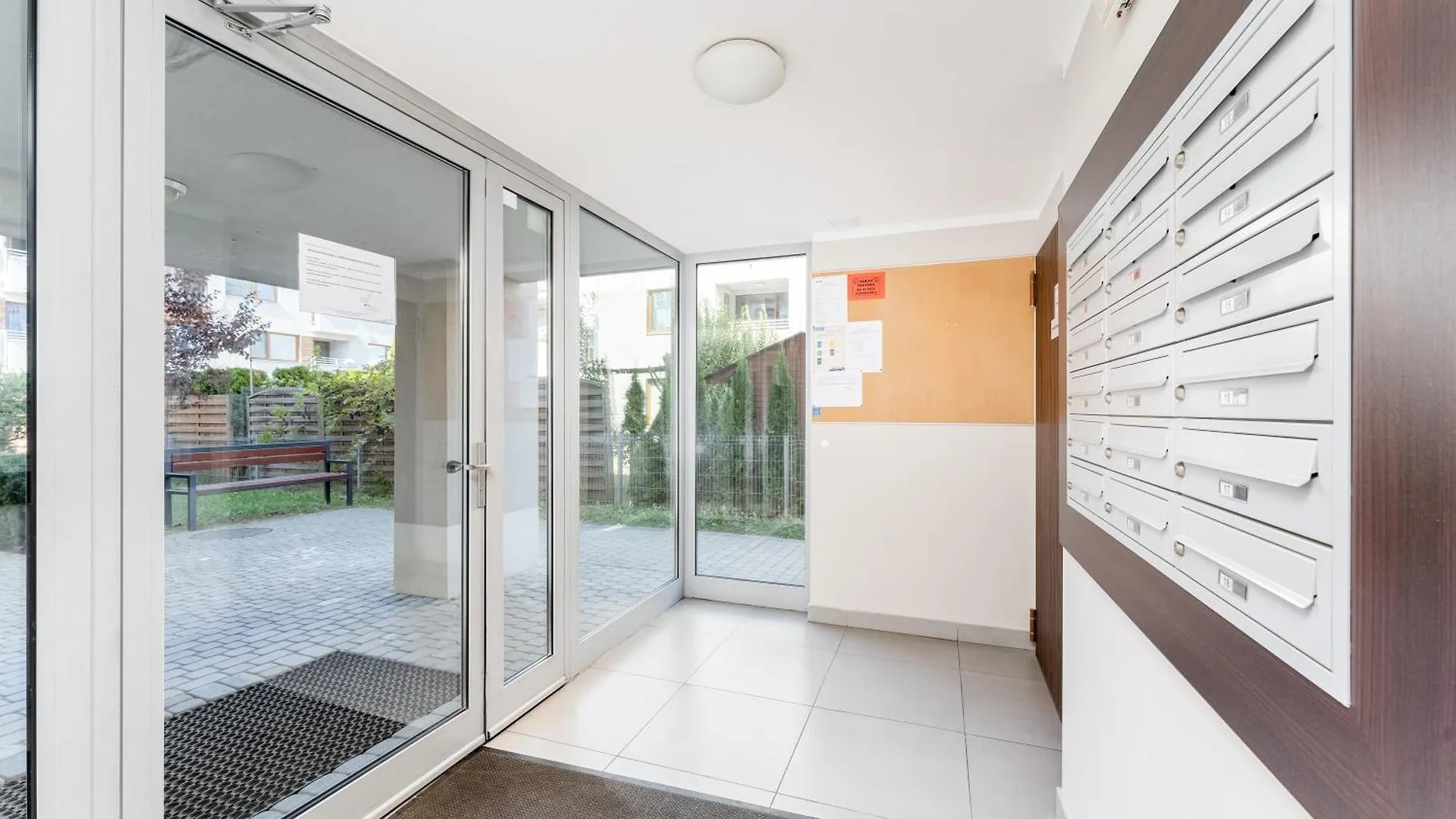 Apartment Bronowice Homely Studio Krakow